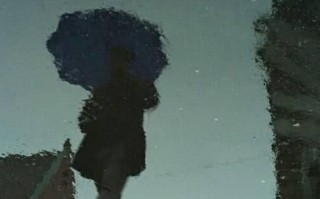 孤独背影沙雕文案，孤独背影沙雕文案短句