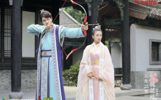阳朔汉服模特穿搭，阳朔汉服模特穿搭图片