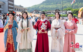民国风汉服男女穿搭，民国风汉服男女穿搭图片